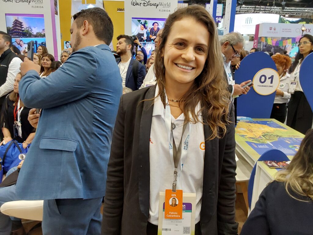 Fabiola Castanheira, coordenadora de Vendas Internacional da Gol