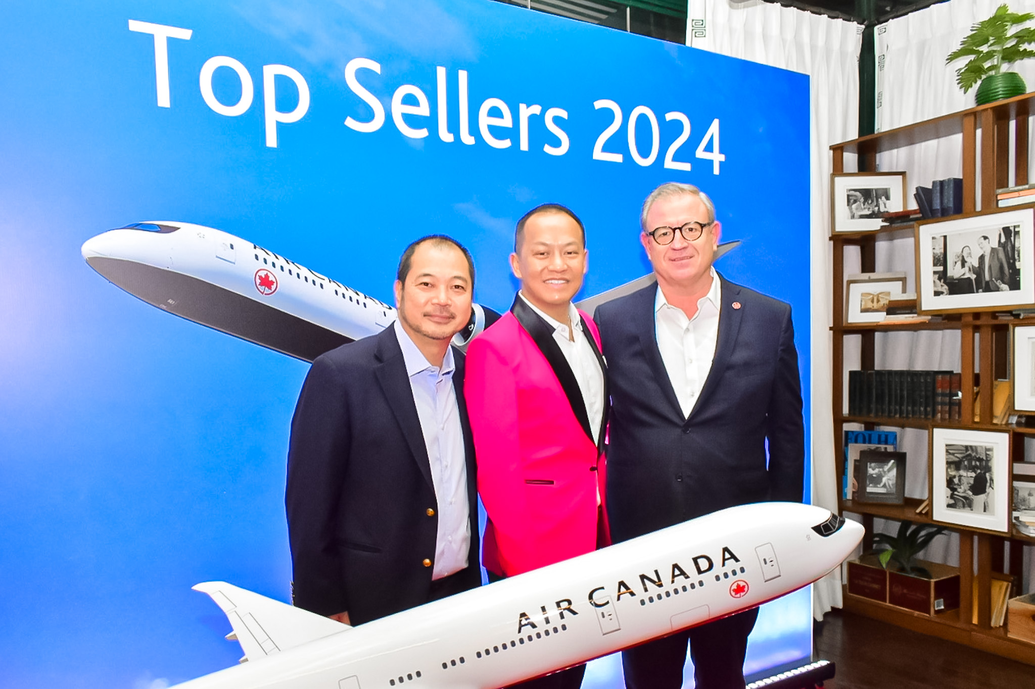 Giancarlo Takegawa, Rock Lo e Luiz Noriega, da Air Canada Giancarlo Takegawa, Rock Lo e Luiz Noriega, da Air Canada