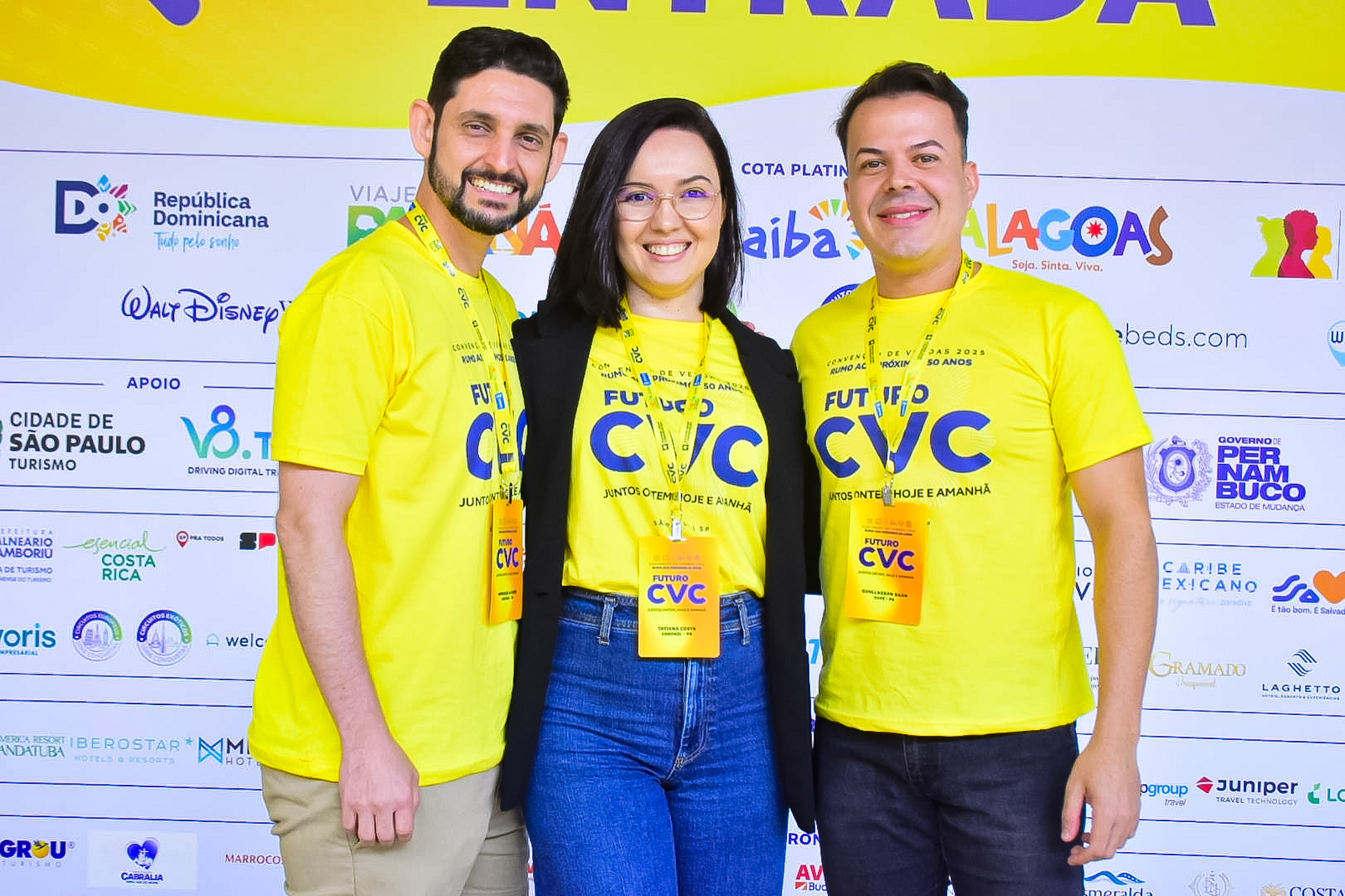 Henrique Alvares, Tatiana Costa e Gunllagson Silva, franqueados de João Pessoa Henrique Alvares, Tatiana Costa e Gunllagson Silva, franqueados de João Pessoa