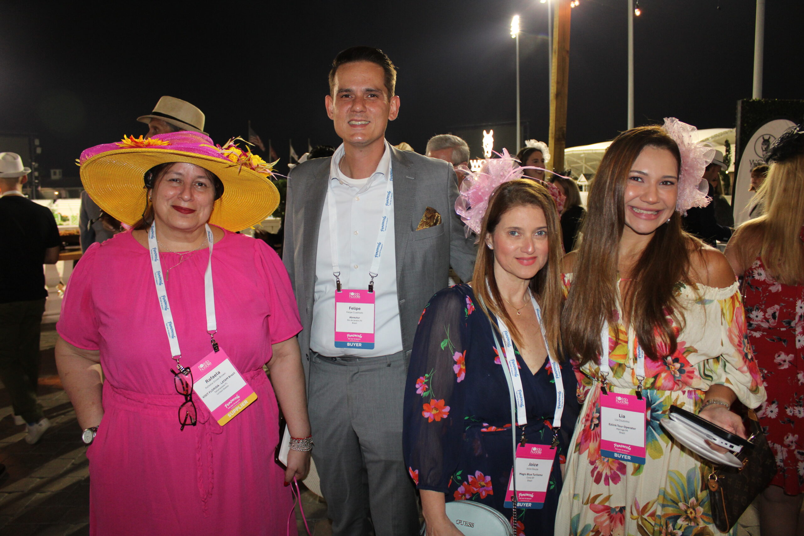 Rafa Gross, do Visit Florida, Felipe Cuadrado, da Abreu, Joice Souza, da Magic Blue, e Lia Coutinho, da EZLink