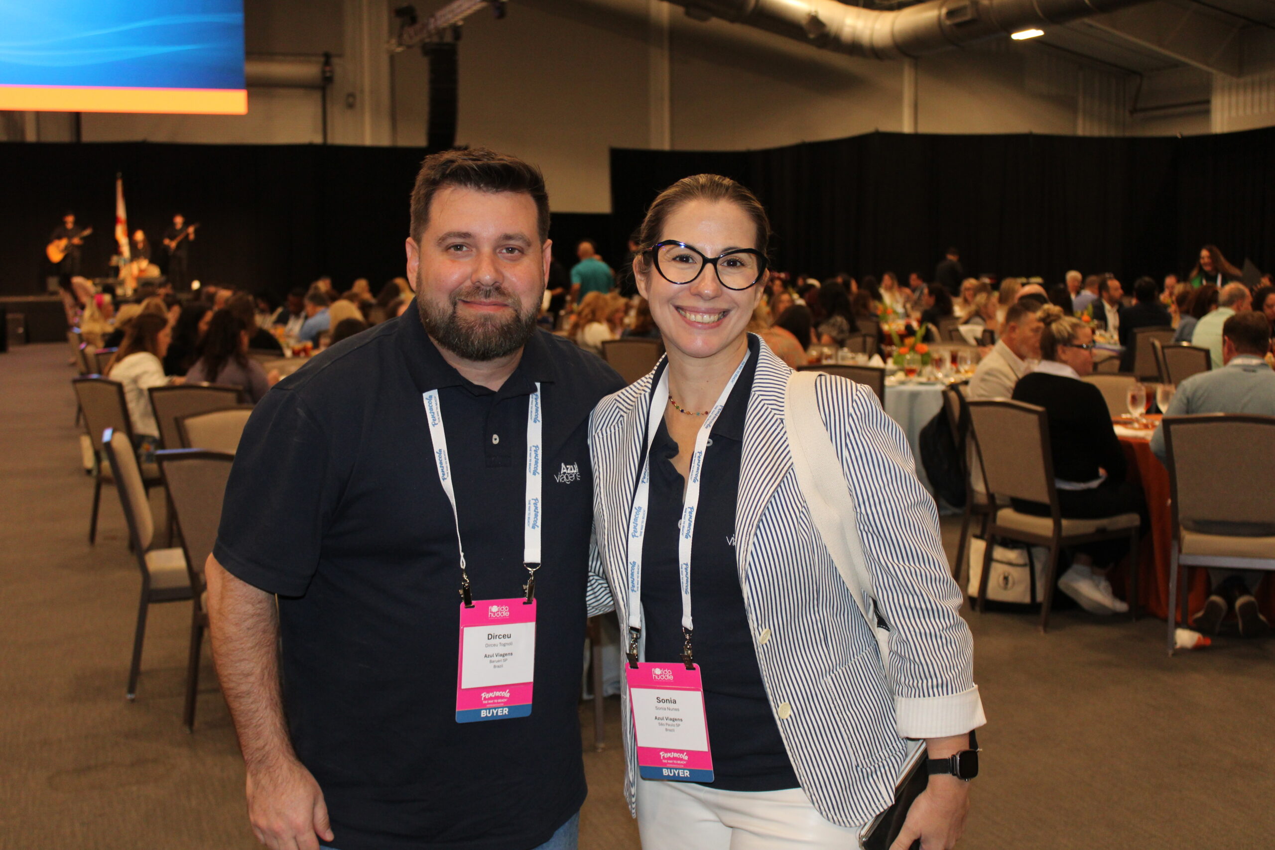 Dirceu Tognoli e Sonia Nunes, da Azul Viagens Dirceu Tognoli e Sonia Nunes, da Azul Viagens