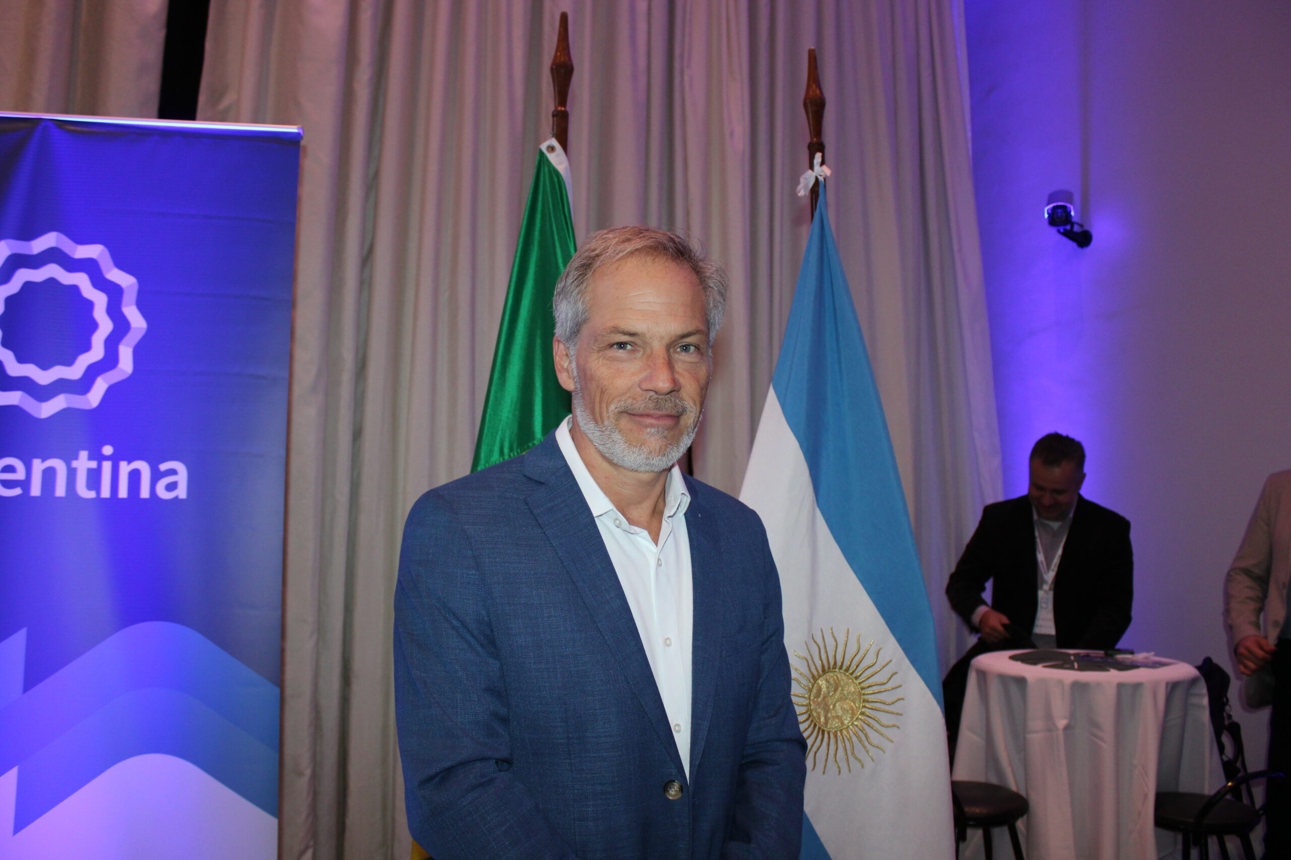 Bariloche anuncia maior conexão aérea com Brasil para inverno de 2025; veja fotos 1 Diego Peguin. diretor-executivo da Emprotur (Manuela Miniguini/M&E)