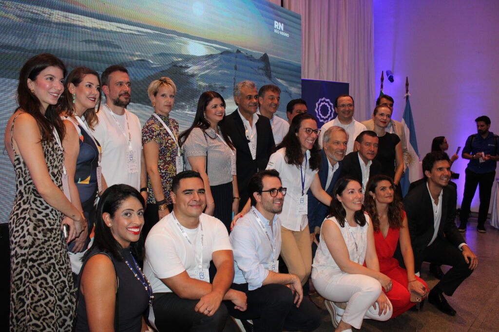 Representantes das companhias aéreas responsáveis pelas conexões Brasil/Bariloche 