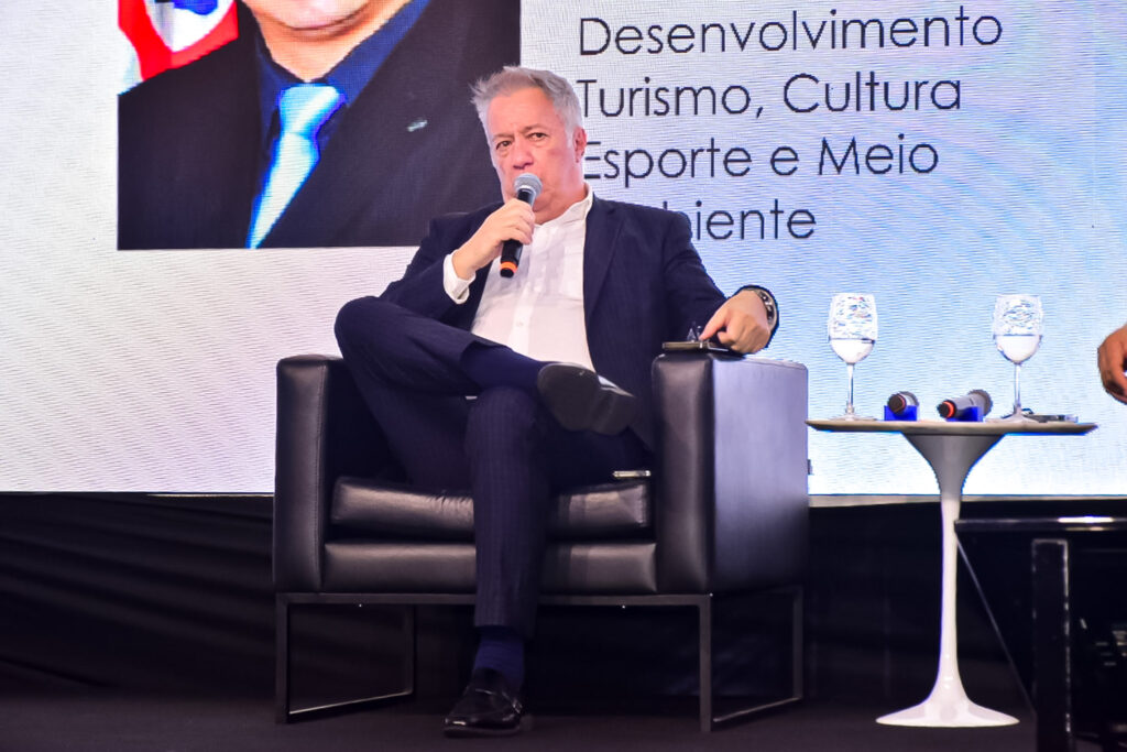 Jose Jakutis filho, advogado da Five For Five Soluções Inteligentes