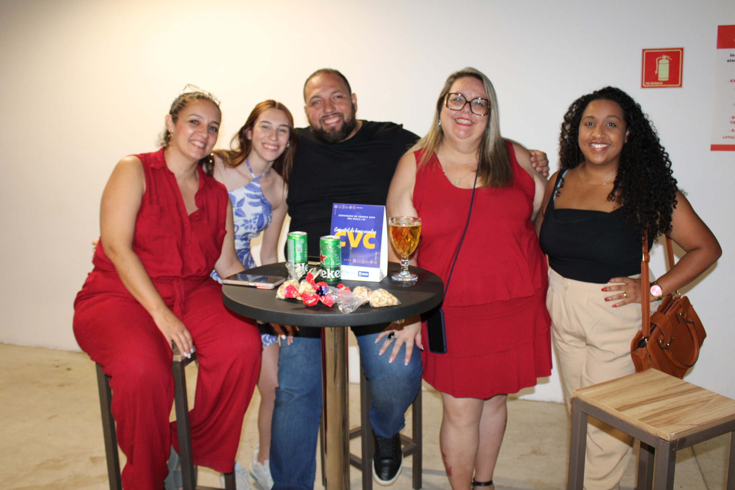 Maria Eduarda Silva, Charlene Ribeiro, Sérgio Souza, Maria Amélia, e Drielly Cristina