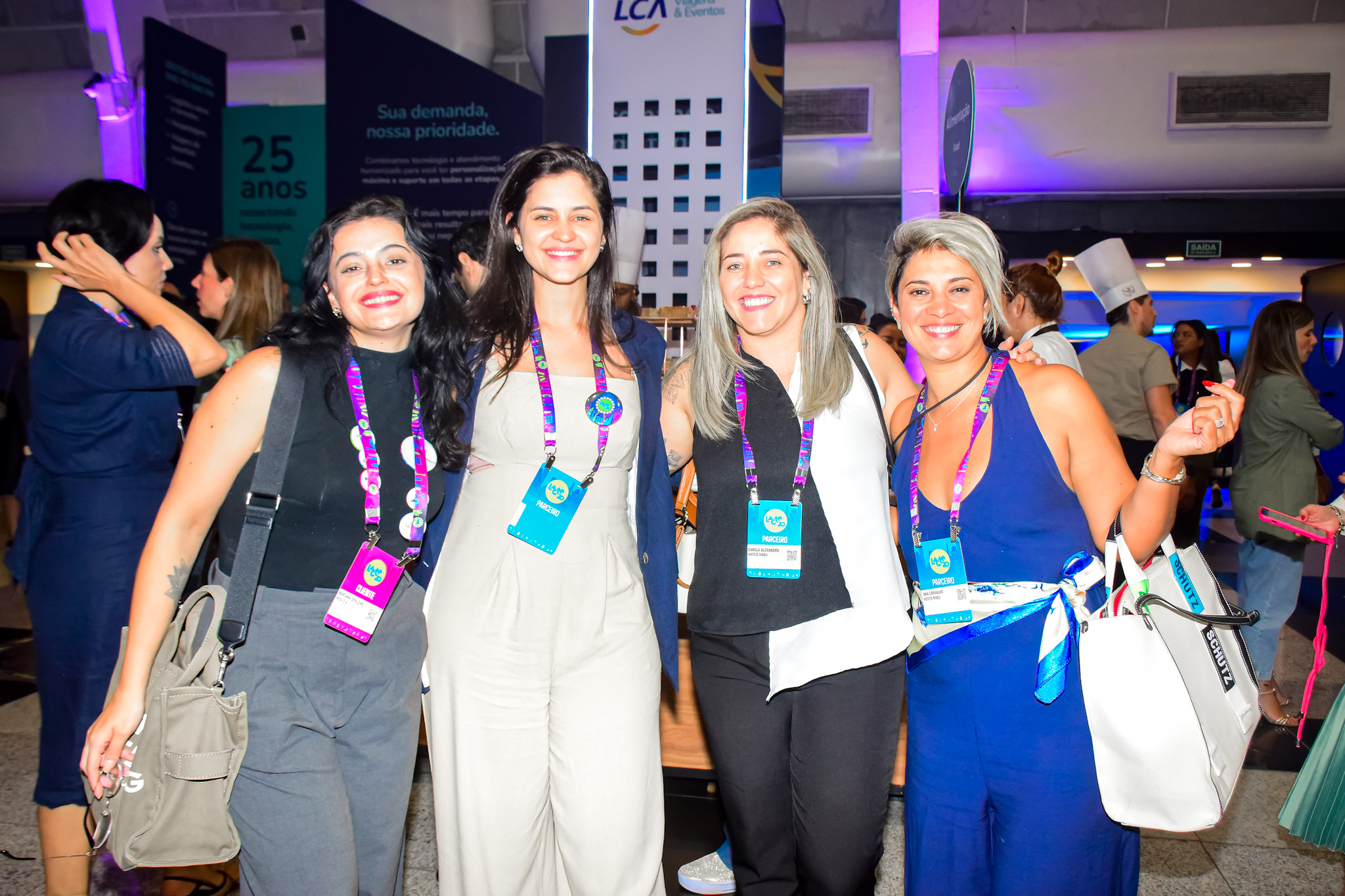 Mariana Spalding e Tábata Sanches, do Wish, com Camila Alexandra e Ana Carvalho, dos Hotéis Mabu Mariana Spalding e Tábata Sanches, do Wish, com Camila Alexandra e Ana Carvalho, dos Hotéis Mabu