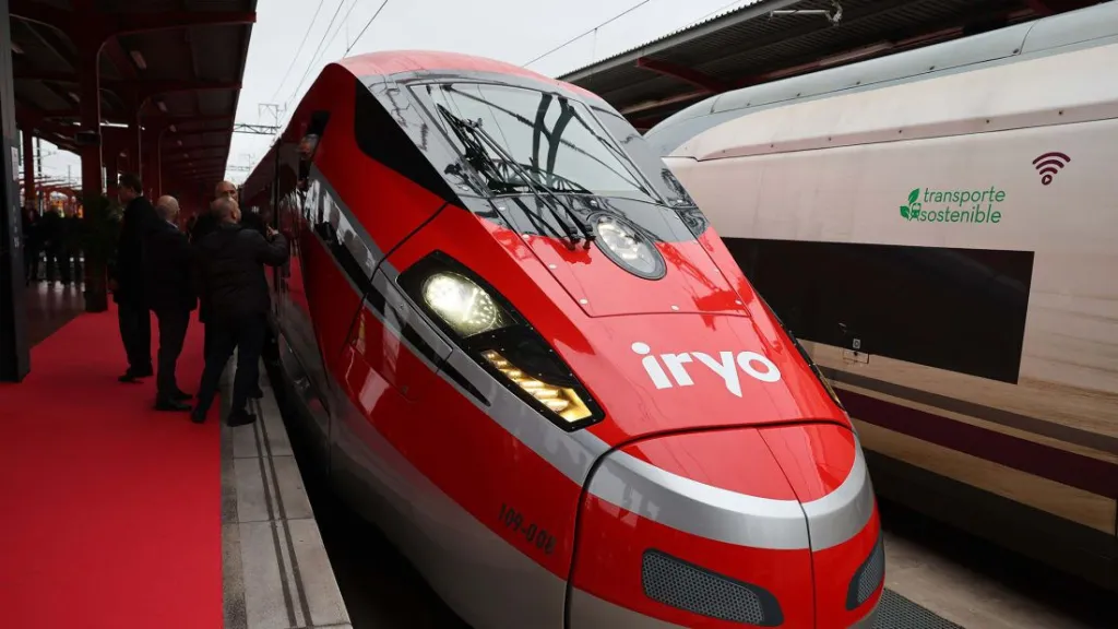 Iryo e Discover the World firmam parceria para promover viagens do trem na Espanha 1 Iryo é a principal operadora privada de trens de alta velocidade da Espanha em número de frequências e volume de frota (Reprodução/CNN Brasil/Iryo)