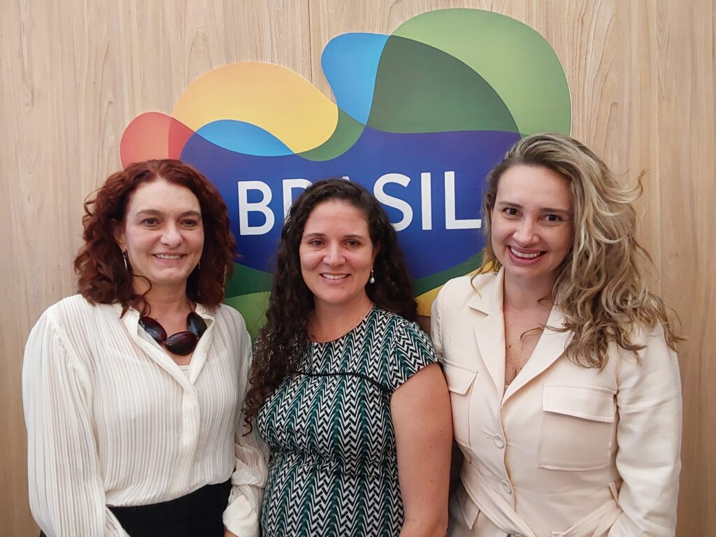 Simone Scorsato, Ana Guiyotoku e Carolina Stolf