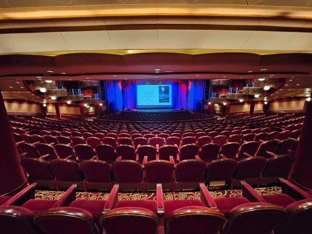 Teatro do navio Queen Victoria