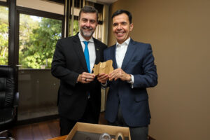 Acordo prevê ações para ampliar a conectividade aérea, fortalecer a promoção turística e impulsionar o turismo sustentável na Amazônia (Divulgação/Embratur)