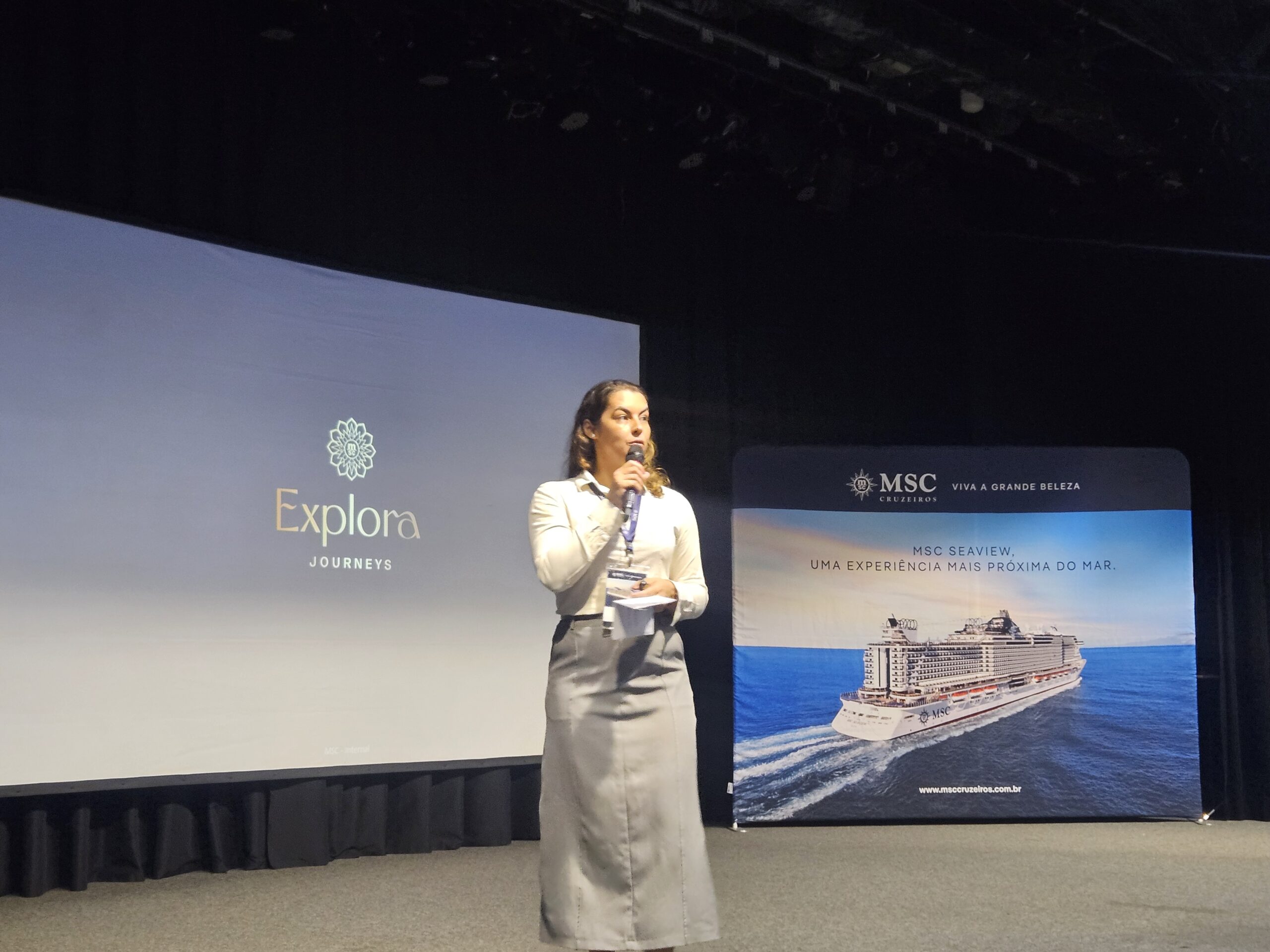 Elisangela Silva, coordenadora de vendas da MSC Cruzeiros Elisangela Silva, coordenadora de vendas da MSC Cruzeiros