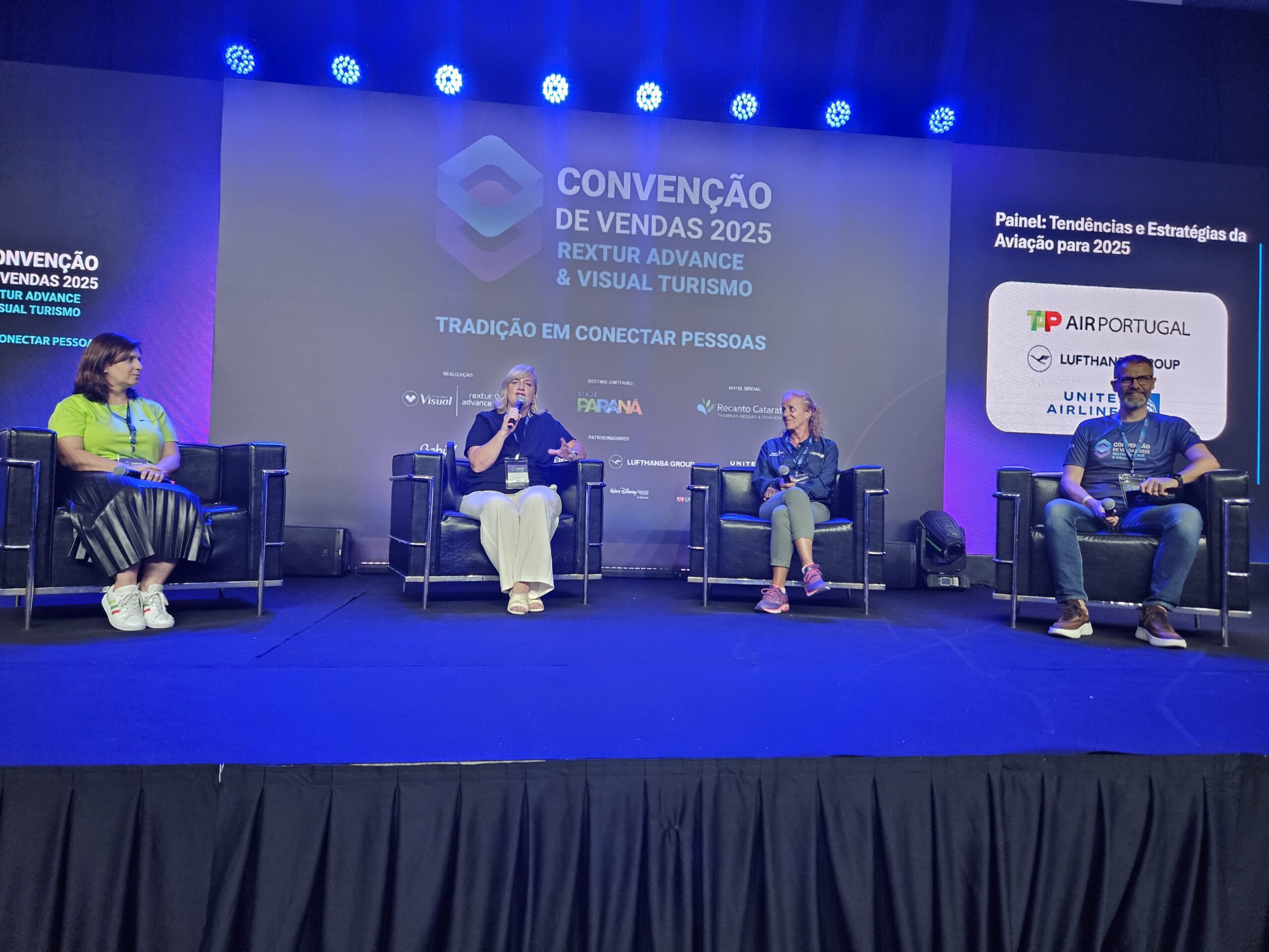 Painel sobre novidades das companhias aéreas TAP, Lufthansa e United