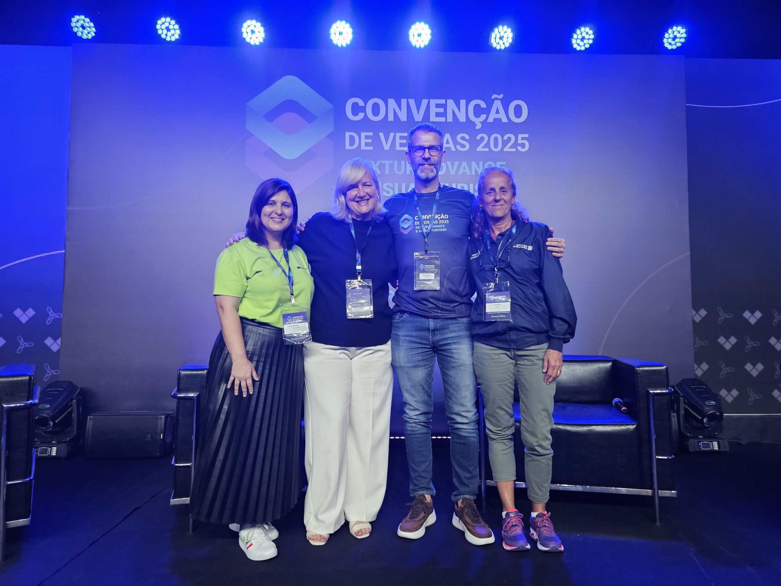 Renata Di Bernardo, da TAP Air Portugal, Annete Taeuber, da Lufthansa, Marvio Mansur, da RexturAdvance, e Marta Soletti, da United Airlines