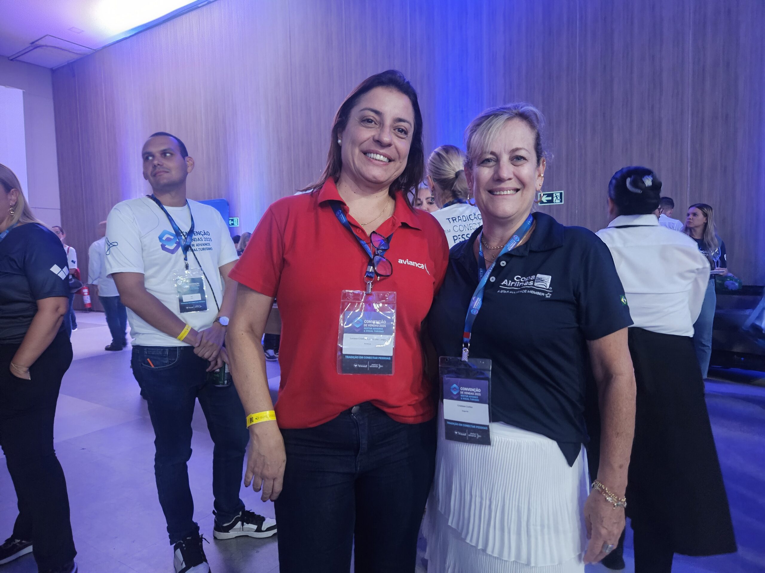 Luciana Longo, da Avianca, e Cristiane Cortizo, da Copa Airlines