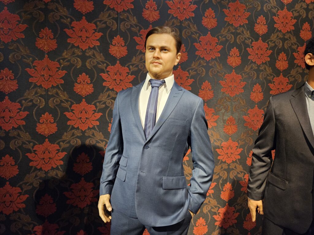 Leonardo DiCaprio Leonardo DiCaprio