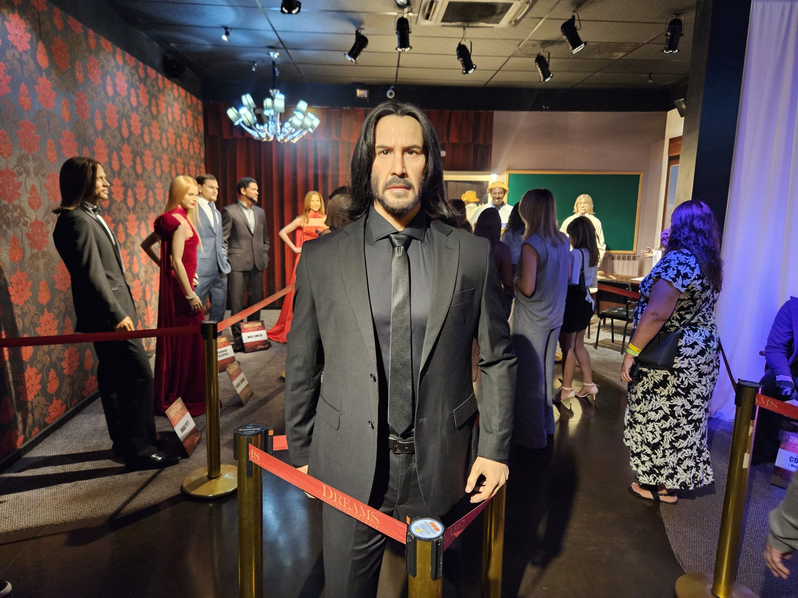 John Wick (Keanu Reeves) John Wick (Keanu Reeves)
