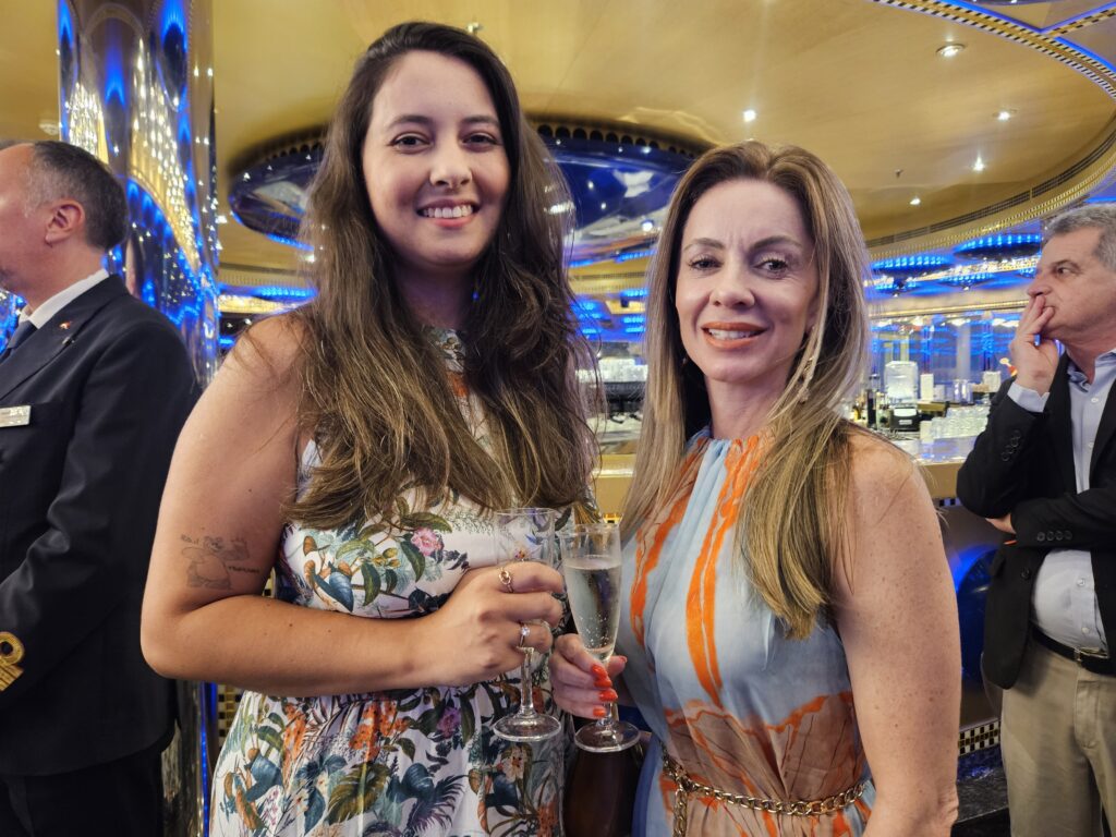 Jéssica Conceição e Patrícia Graciana, da CVC Jéssica Conceição e Patrícia Graciana, da CVC