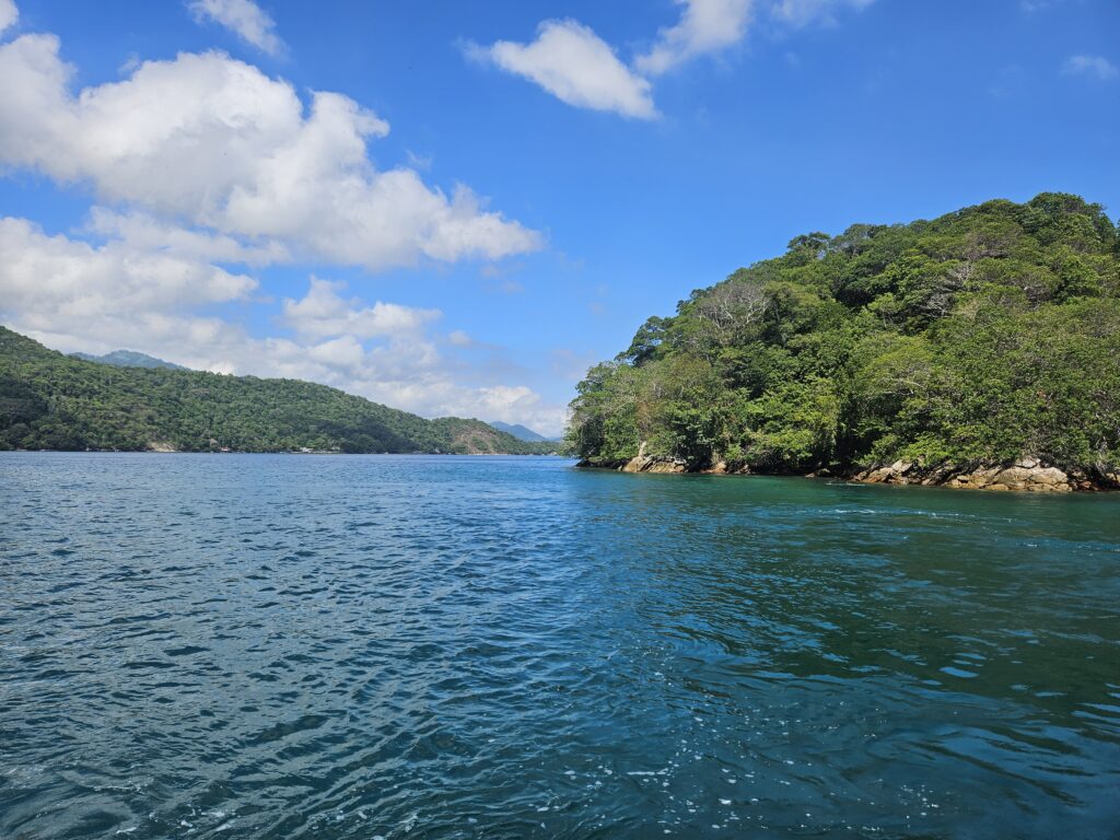 Ilha Grande possui um total de 106 praias