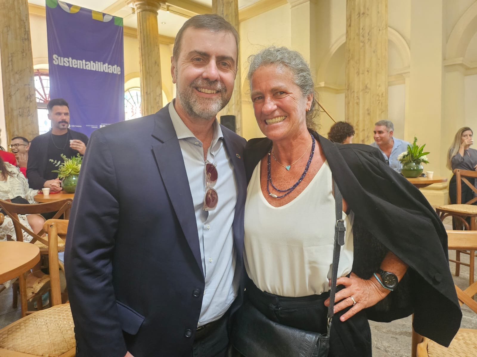 Marcelo Freixo, presidente da Embratur e Mari Masgrau, do M&E