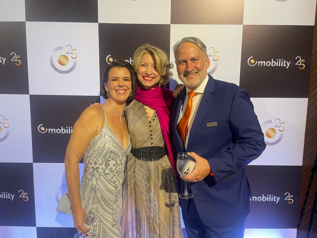 Caroline Putnoki, da Atout France entre Michelle Tonon e Oskar Kedor, da Mobility