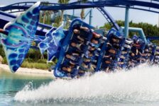 Queda de visitantes no SeaWorld em 2024 é reflexo de clima extremo incomum, diz proprietário