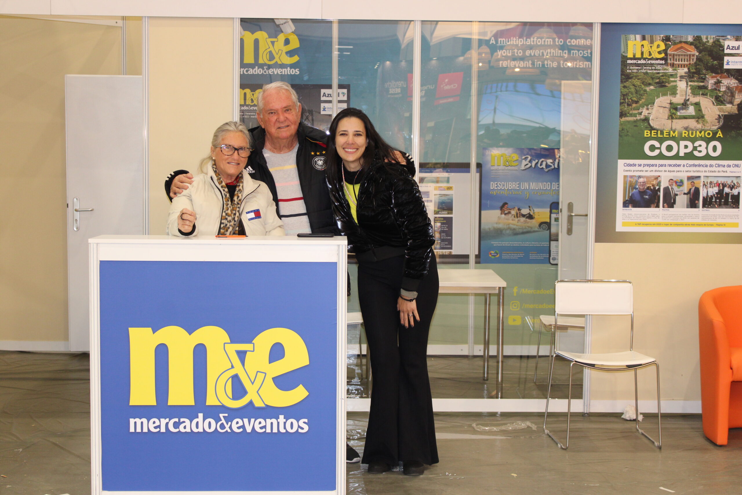  Rosa Masgrau, Roy Taylor e Beatriz do Vale, do M&E