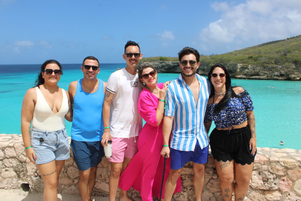 Agentes conheceram as melhores praias de Curaçao