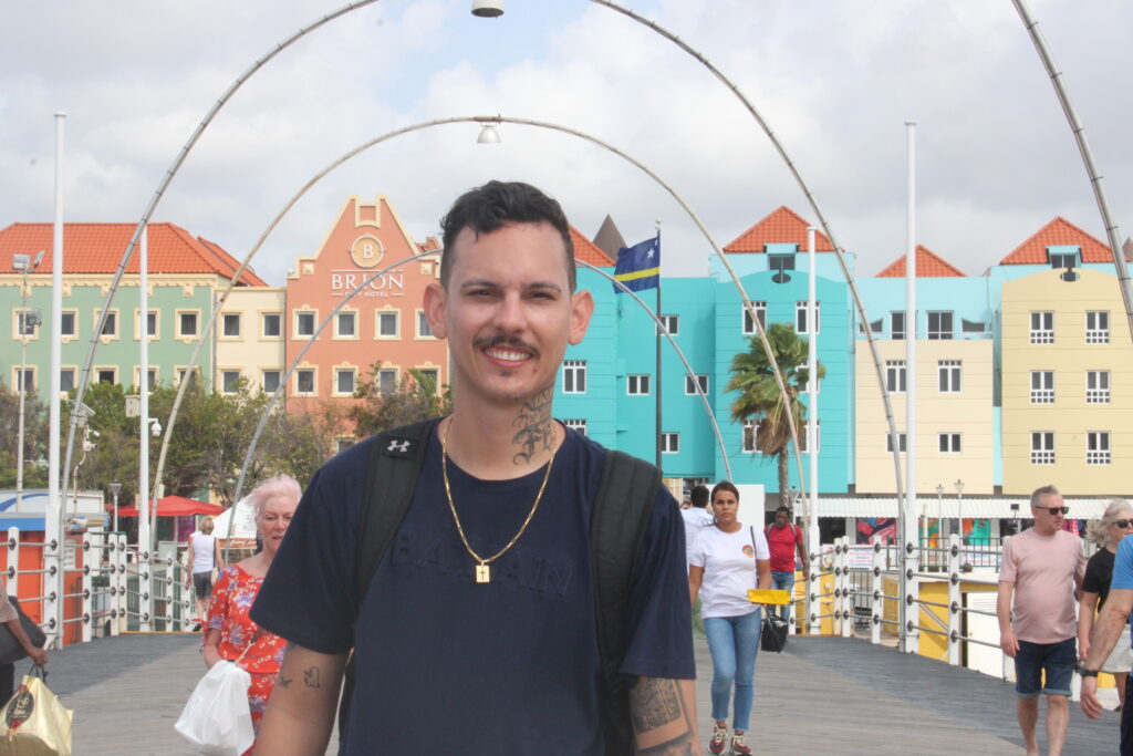  Leonan Mendes, da Leonan Henrique Pereira Mendes Ltda (GO)