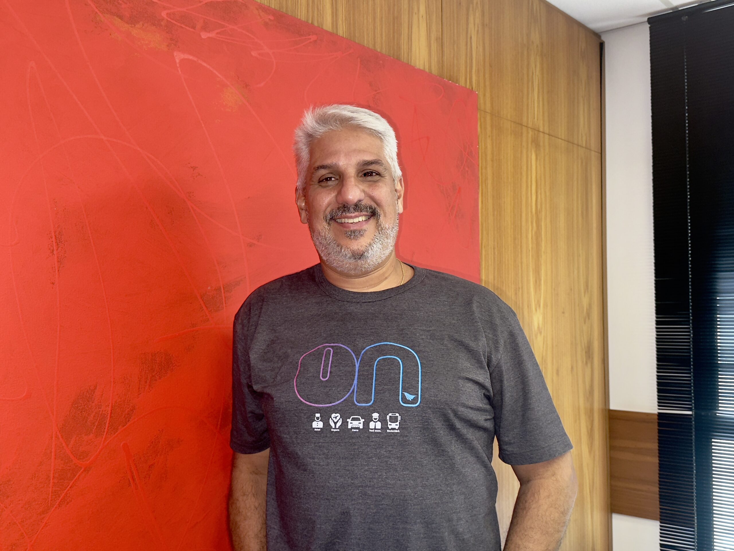 É On e Ponto! Marcelo Rolim anuncia nova campanha de vendas da Ancoradouro Online 1 Marcelo Rolim é supervisor de Vendas da Ancoradouro (Manuela Miniguini/M&E)