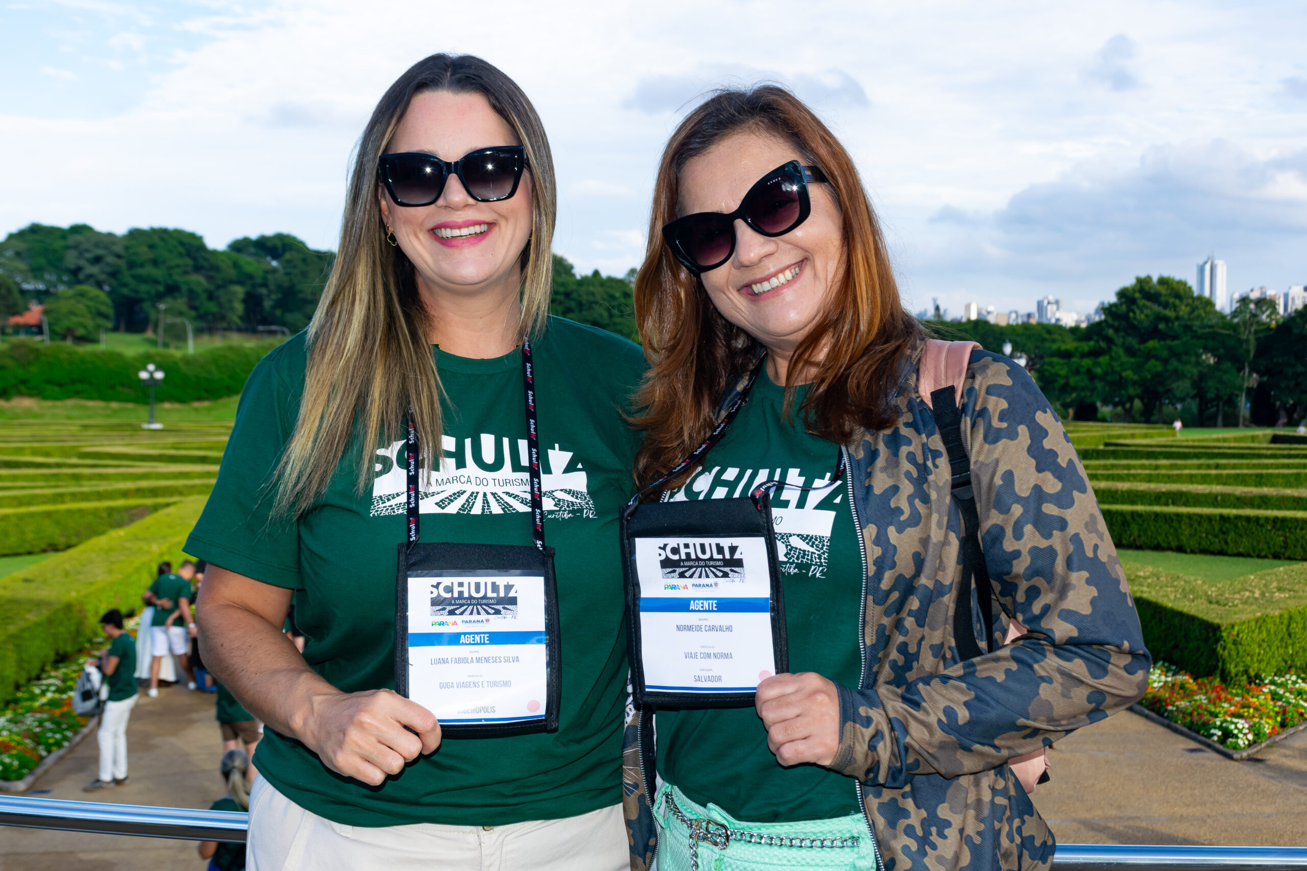 Luana Silva, da Guga Viagens e Normeide Carvalho, da Viaje com Norma