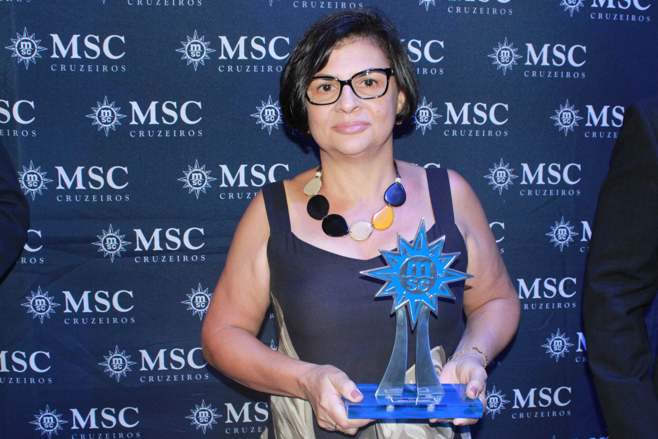 Maria Mendes, do Mundo dos Cruzeiros Maria Mendes, do Mundo dos Cruzeiros