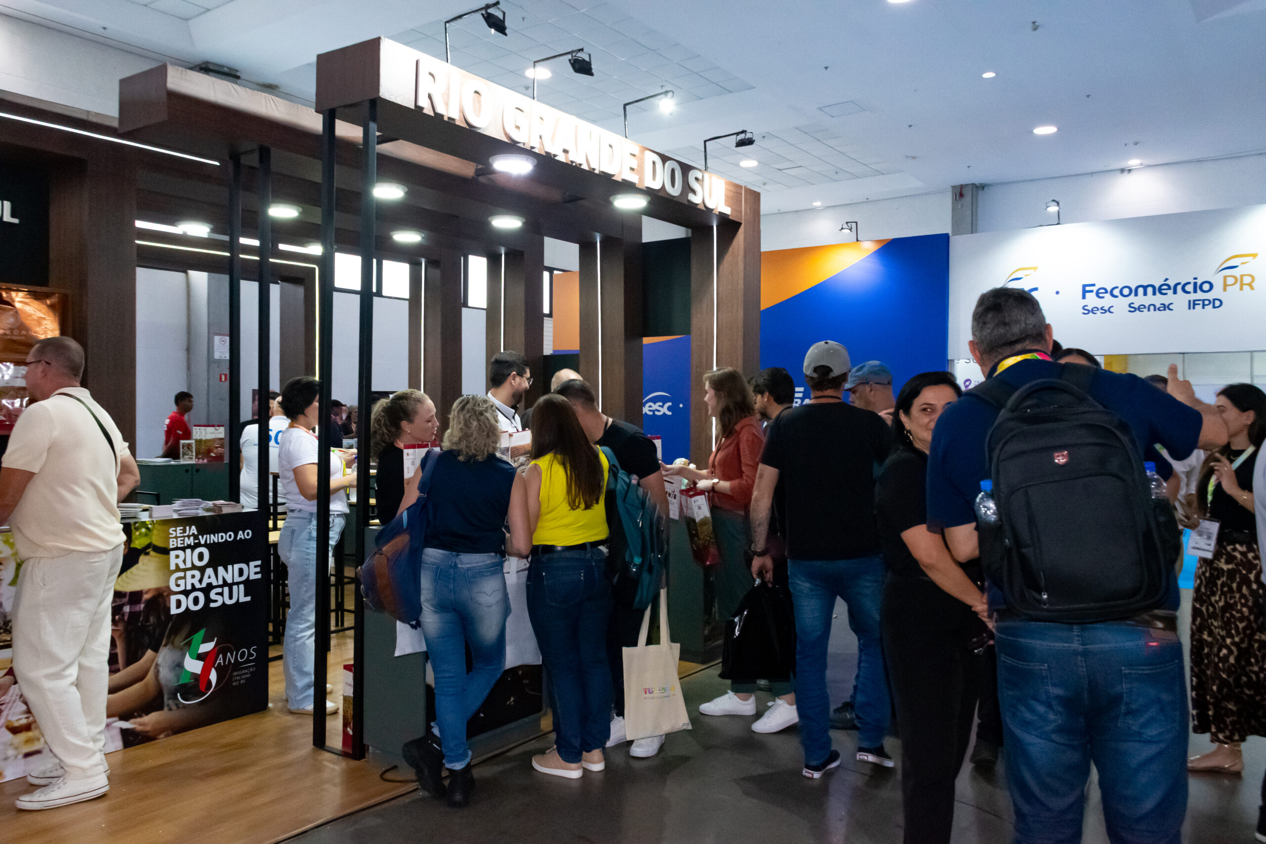 O RS está na Expo Turismo Paraná com estande próprio