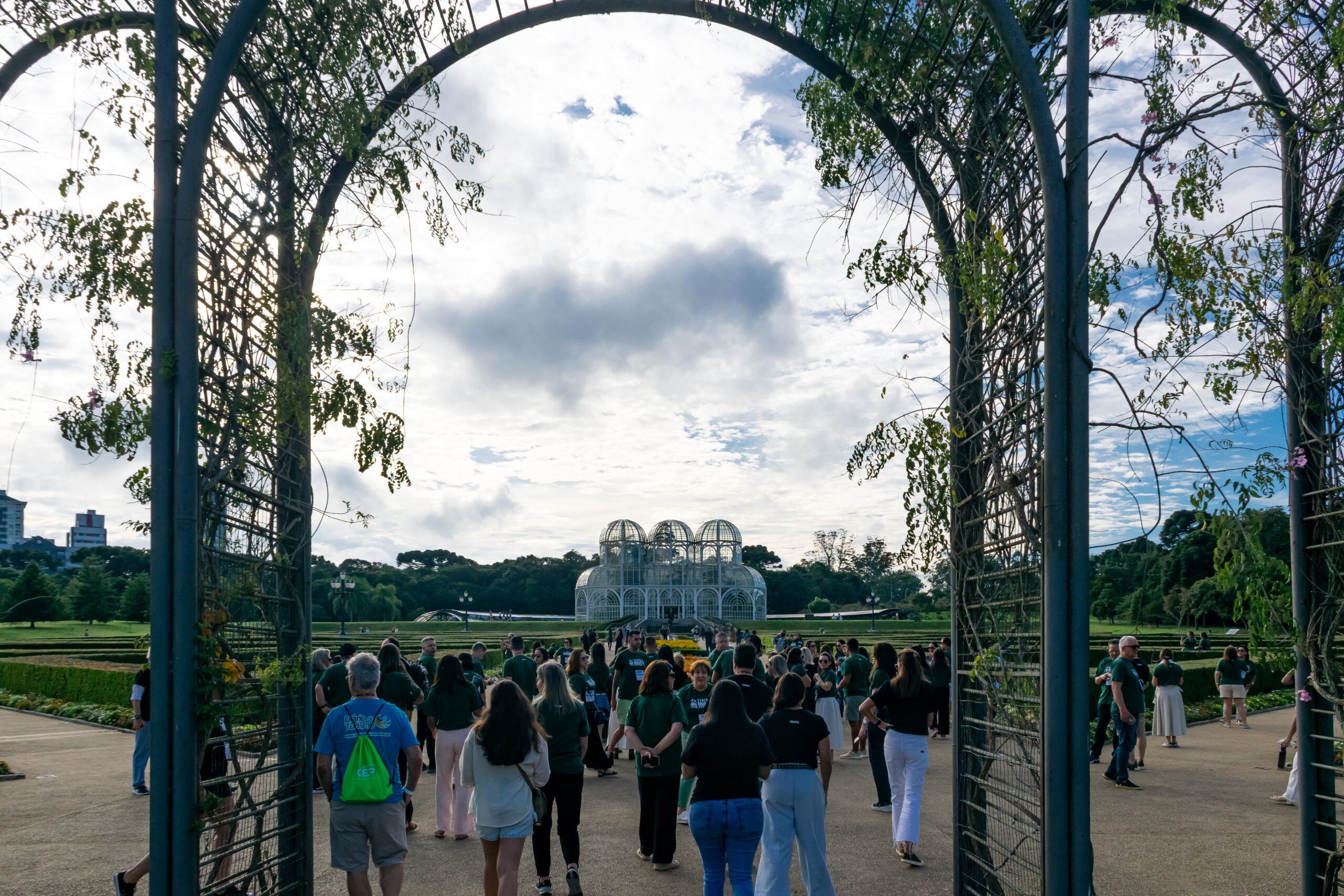 Os agentes iniciaram o dia com uma vista ao jardim botânico de Curitiba
