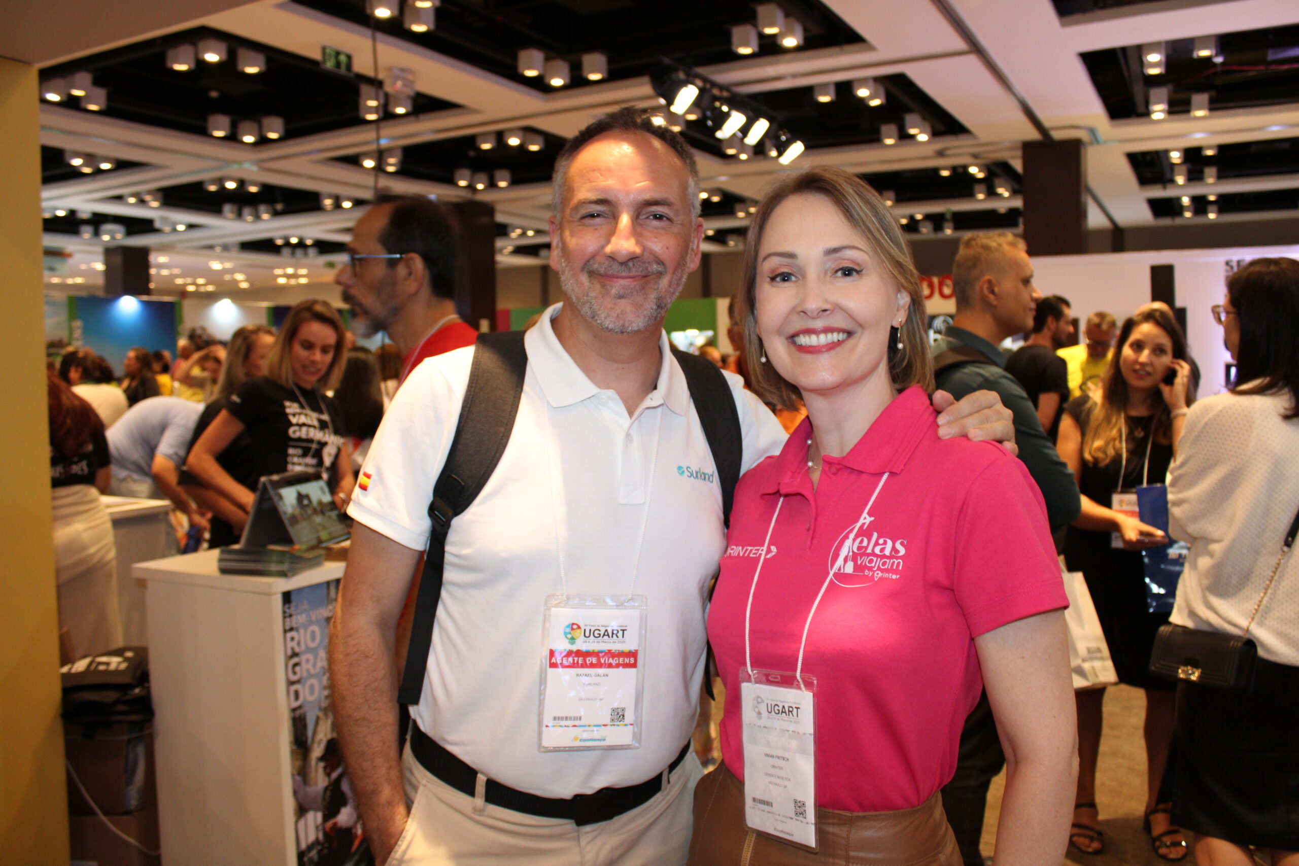 Rafael Galan, da Surland, e Vivian Fritsch, da Orinter