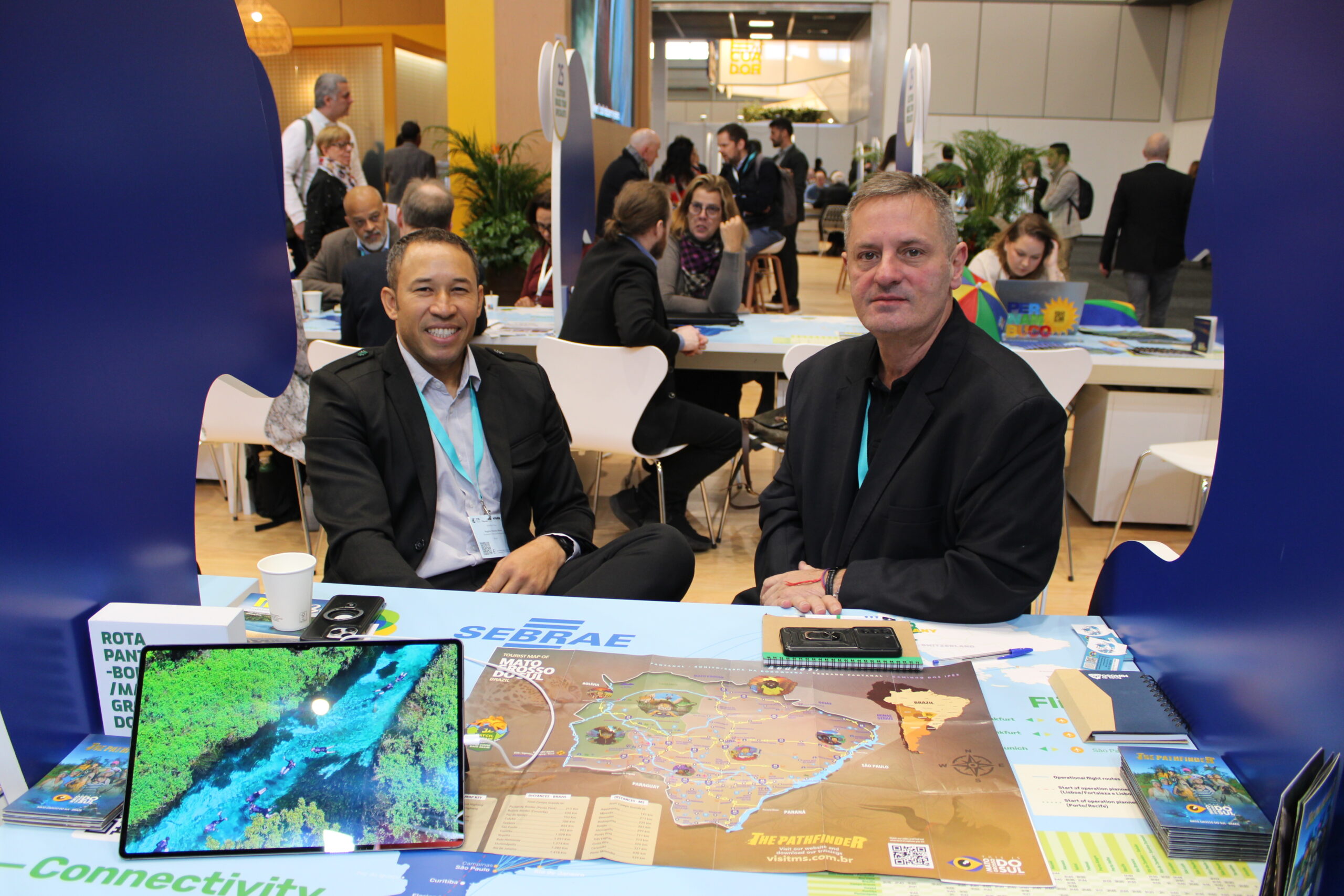 Rogério Pereira Alves, da Rota Pantanal BonitoMato Grosso do Sul, com Glauco Fuzinatto, da VBRATA