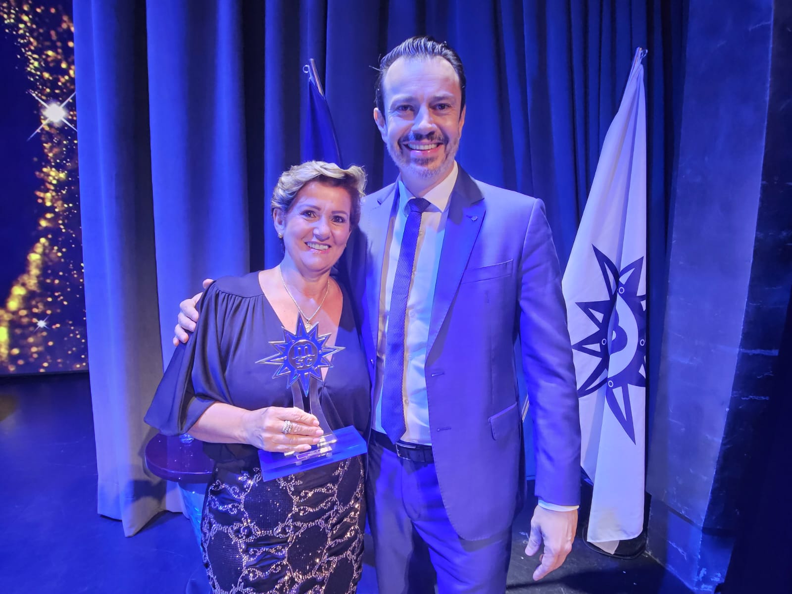 Inês Bellini, da Mendes Turismo, com Eduardo Simões, da MSC Inês Bellini, da Mendes Turismo, com Eduardo Simões, da MSC