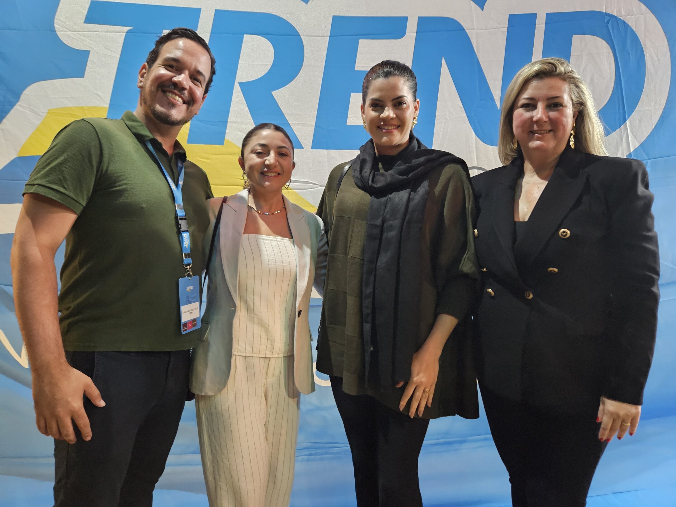 John Gonçalves, da Trend, Mayane Dutra, da Flyday, Janaina Marinho, da Solo Turismo e Alice Ferreira, da Globotur