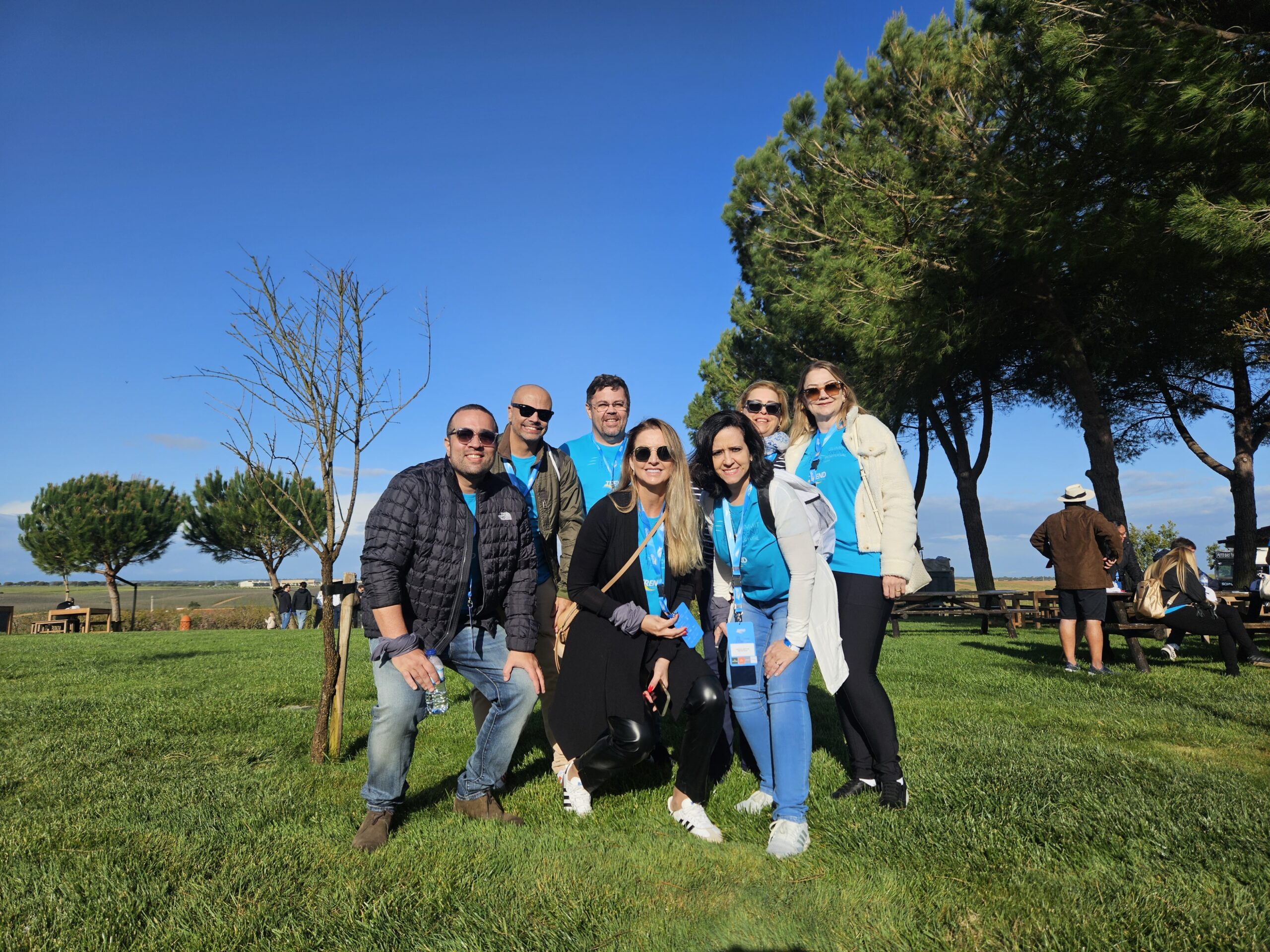 Grupo cinza Grupo cinza