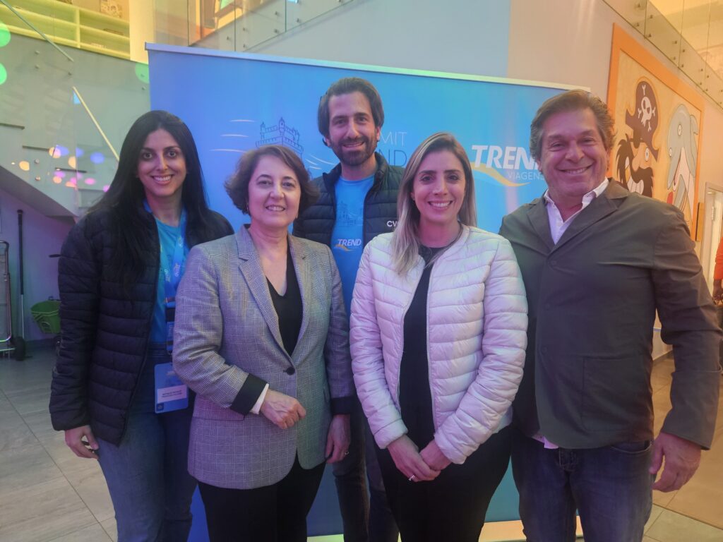 Bruno Heleno, da Trend, entre Nathalia Pacheco e Paula Rorato, da CVC Corp, Lídia Monteiro, do Visit Portugal, e Bernardo Cardoso, do Visit Portugal no Brasil