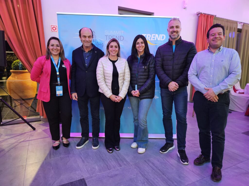 Representantes do Vila Galé com Nathalia Pacheco, Paula Rorato e Fabrício Romero, da CVC Corp