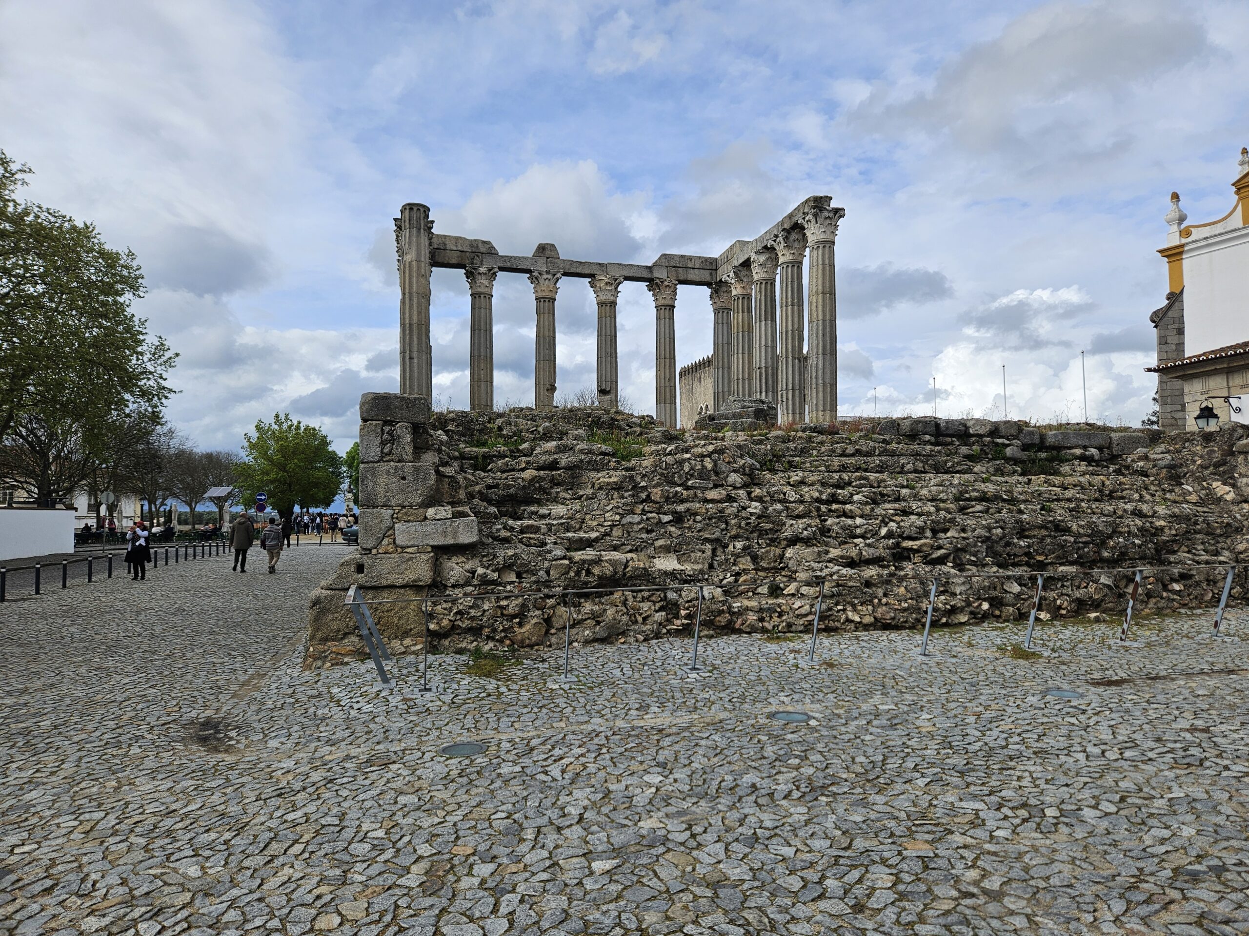 Templo Romano de Évora