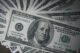 Apesar de queda, dólar mantém liderança do maior volume transacionado em março