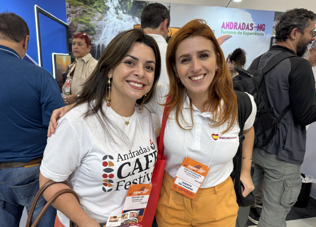 Akauana Lima e Gisele Rodrigues, do WeLove Espanha