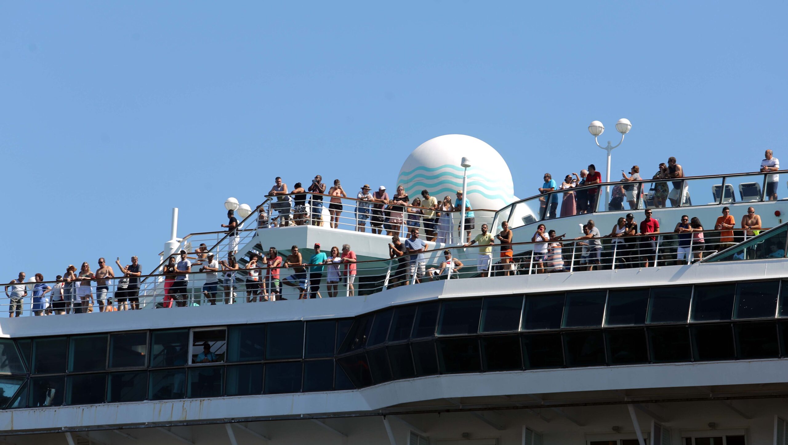 Setur-RJ celebra resultado da temporada de cruzeiros 2024/2025 1 CMF Turistas Rio 13 scaled Setur-RJ celebra resultado da temporada de cruzeiros 2024/2025