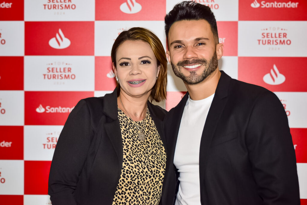 Diogo Marinho, do Santander com Roberta Tannus, da Amais Viagens