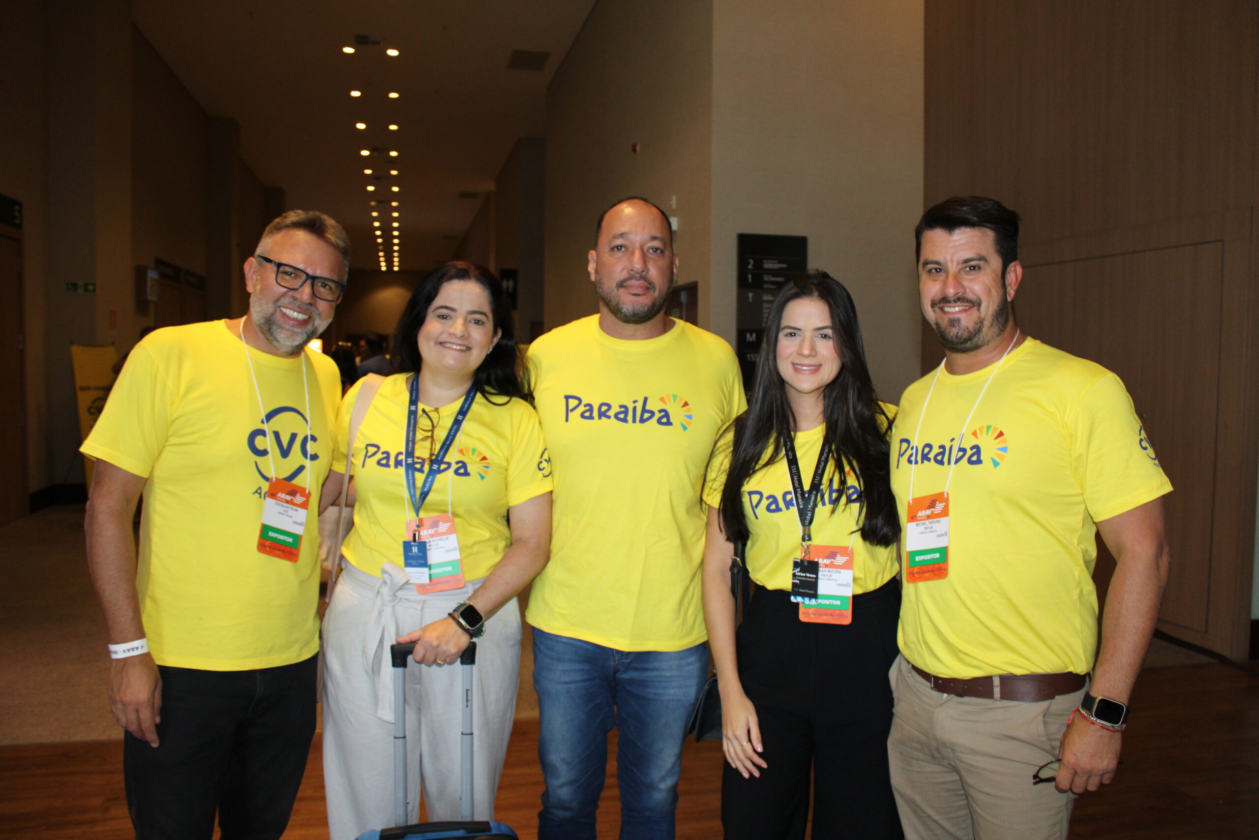 Douglas Silva, Karla Michelle, Mauro Roballo, Adrian Moura, Michel Targino, da Secretaria de Turismo da Paraíba Douglas Silva, Karla Michelle, Mauro Roballo, Adrian Moura, Michel Targino, da Secretaria de Turismo da Paraíba