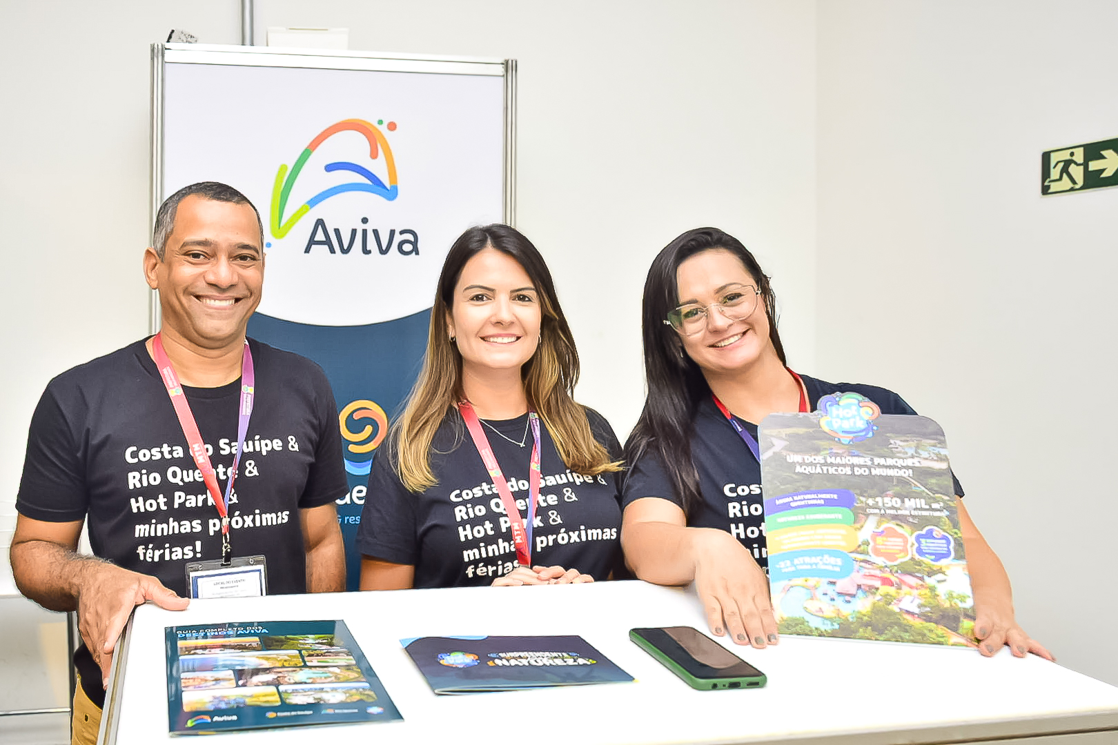 Elias Veloso, Mirelle Teixeira e Letycia Verônica, da Aviva