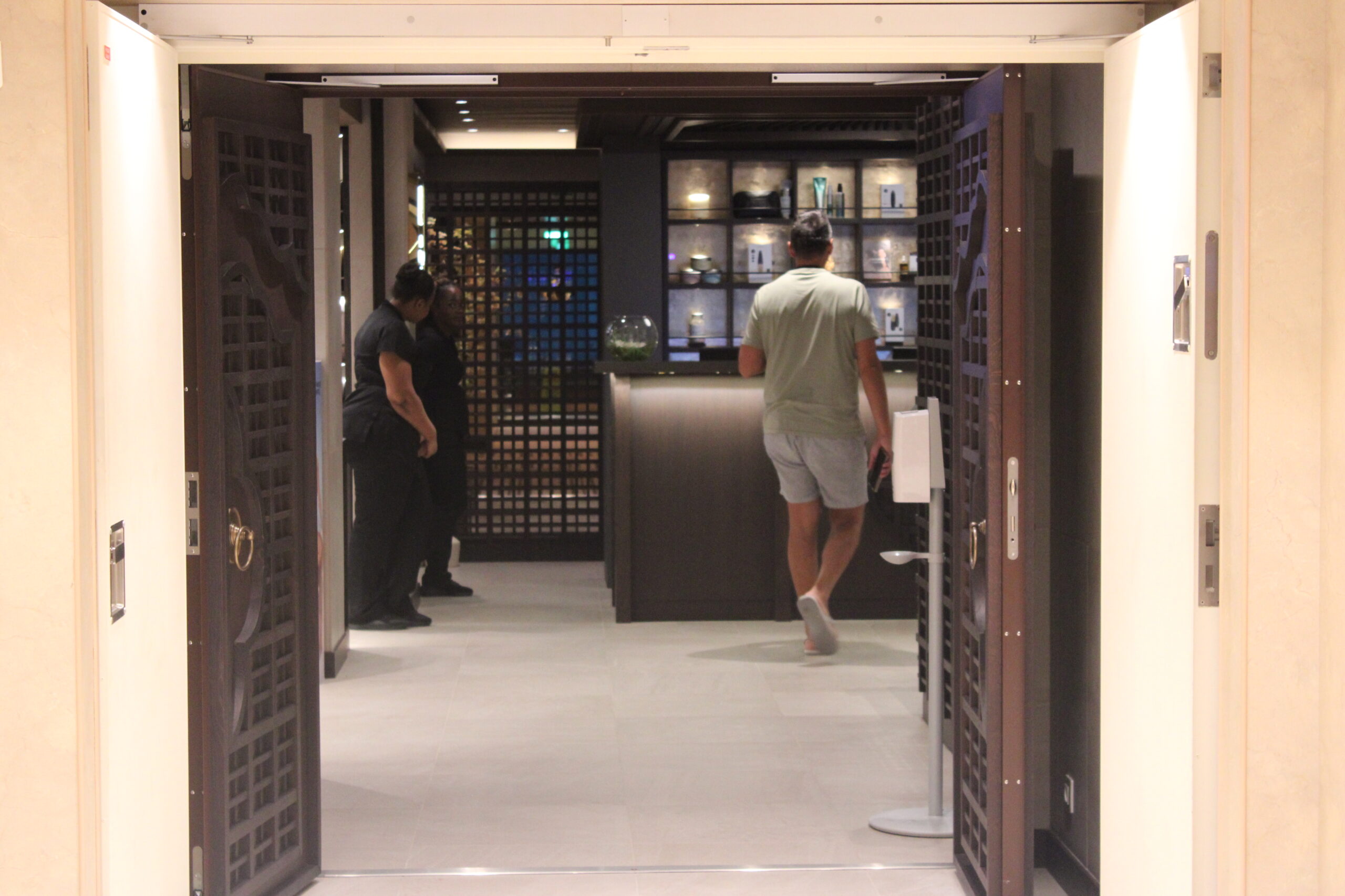 Entrada do MSC Aurea SPA