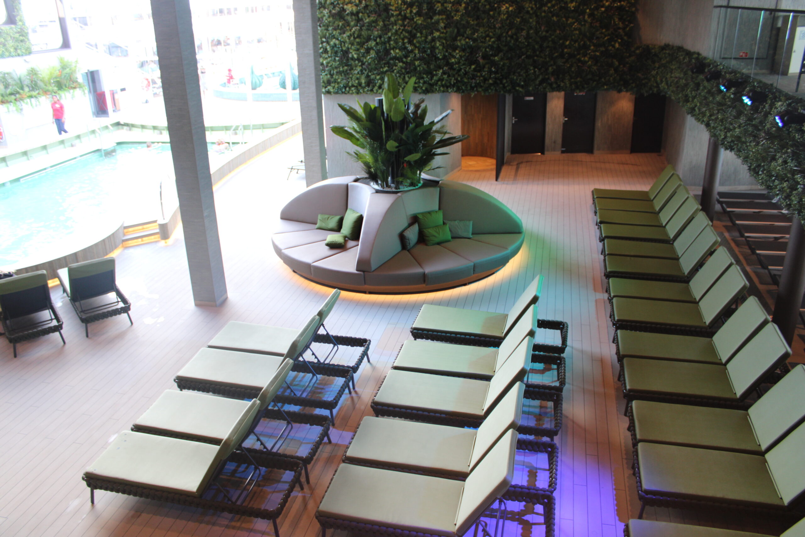 Espaços de relaxamento no Botanic Garden