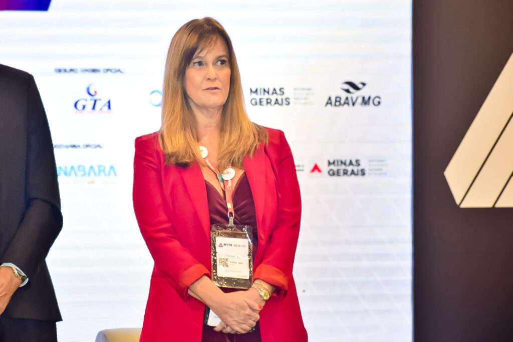 Flávia Badaró, da ABIH-MG